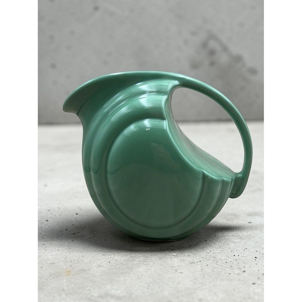 Hall China Co. Green Streamline Jug 1980s USA #1338‎